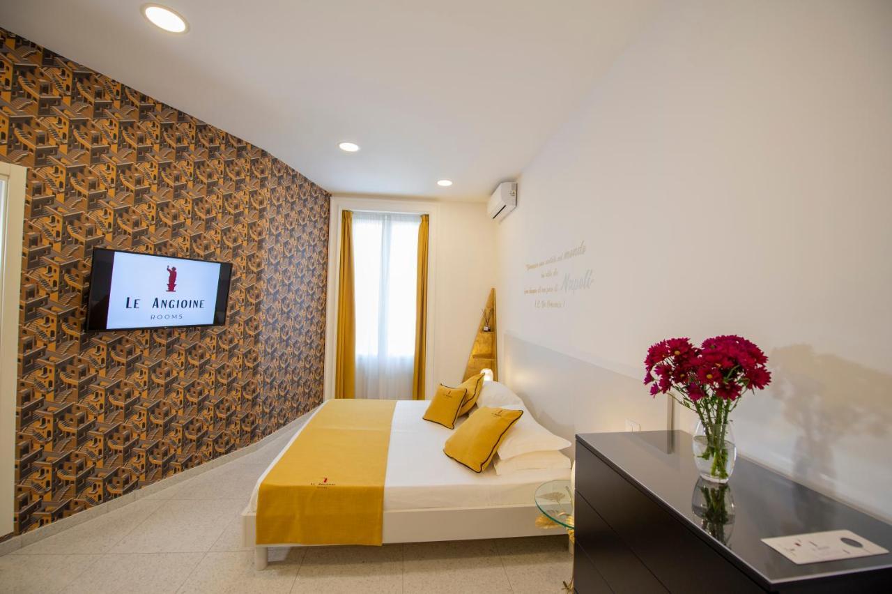 נאפולי Le Angioine Rooms מראה חיצוני תמונה
