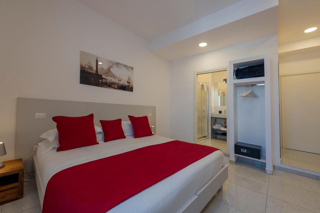 נאפולי Le Angioine Rooms מראה חיצוני תמונה