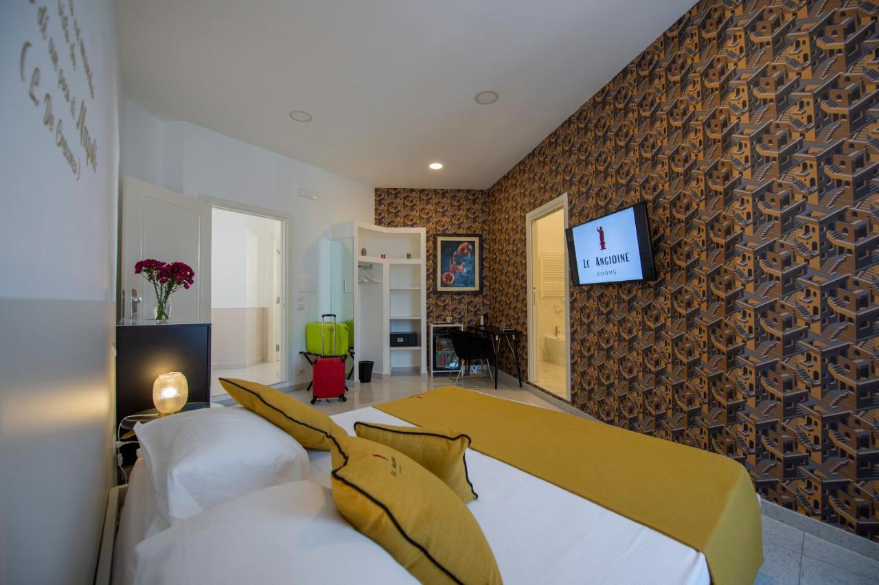 נאפולי Le Angioine Rooms מראה חיצוני תמונה