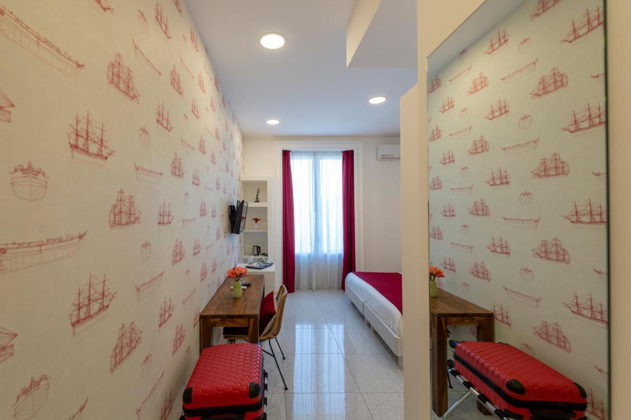 נאפולי Le Angioine Rooms מראה חיצוני תמונה