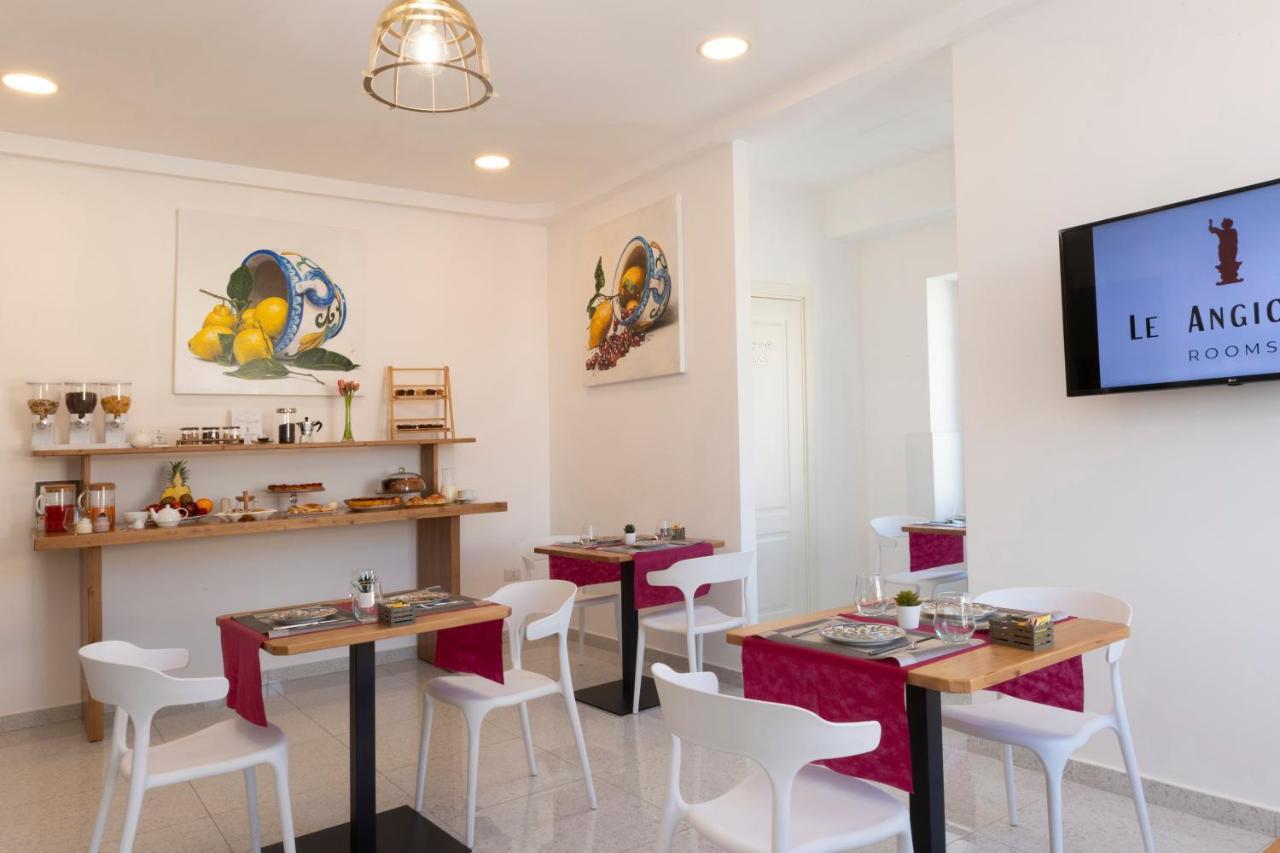 נאפולי Le Angioine Rooms מראה חיצוני תמונה