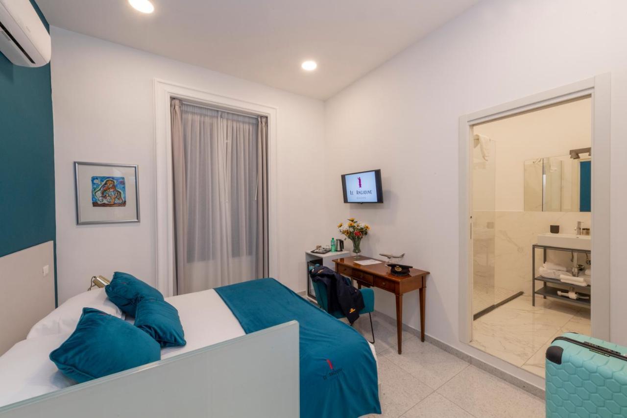 נאפולי Le Angioine Rooms מראה חיצוני תמונה