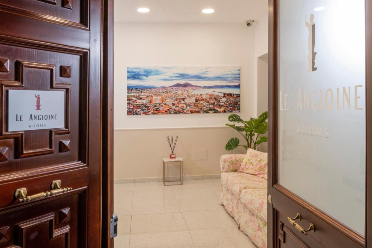 נאפולי Le Angioine Rooms מראה חיצוני תמונה