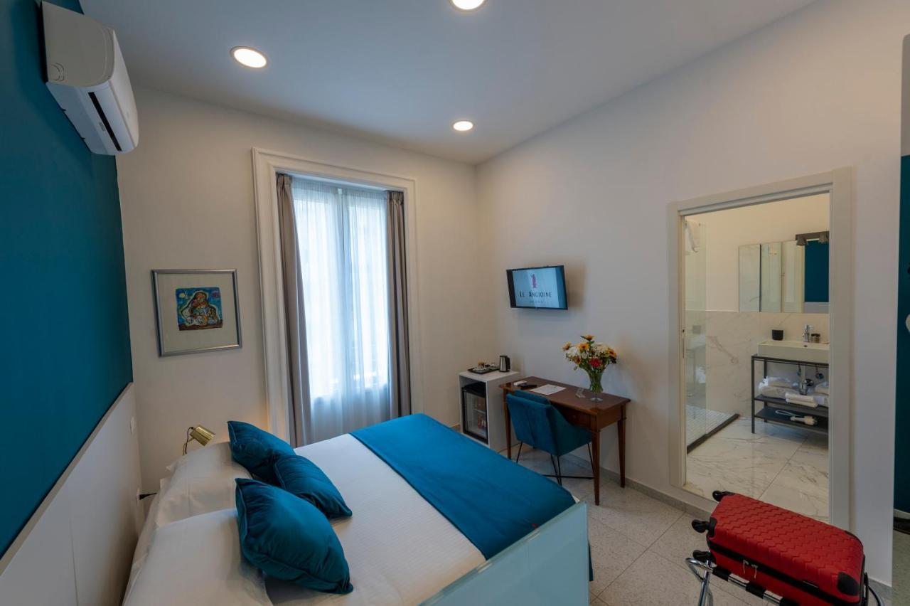 נאפולי Le Angioine Rooms מראה חיצוני תמונה