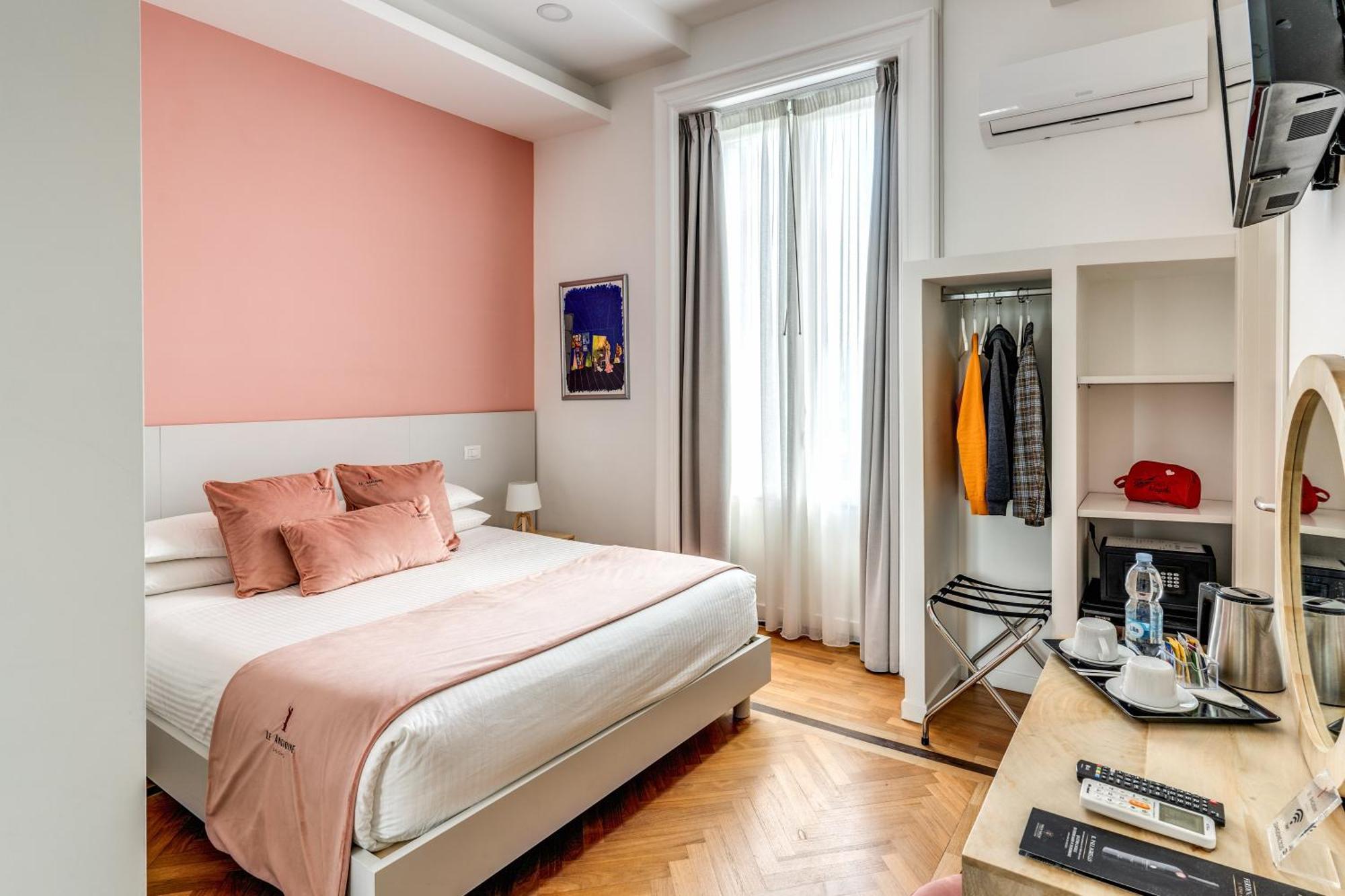 נאפולי Le Angioine Rooms מראה חיצוני תמונה