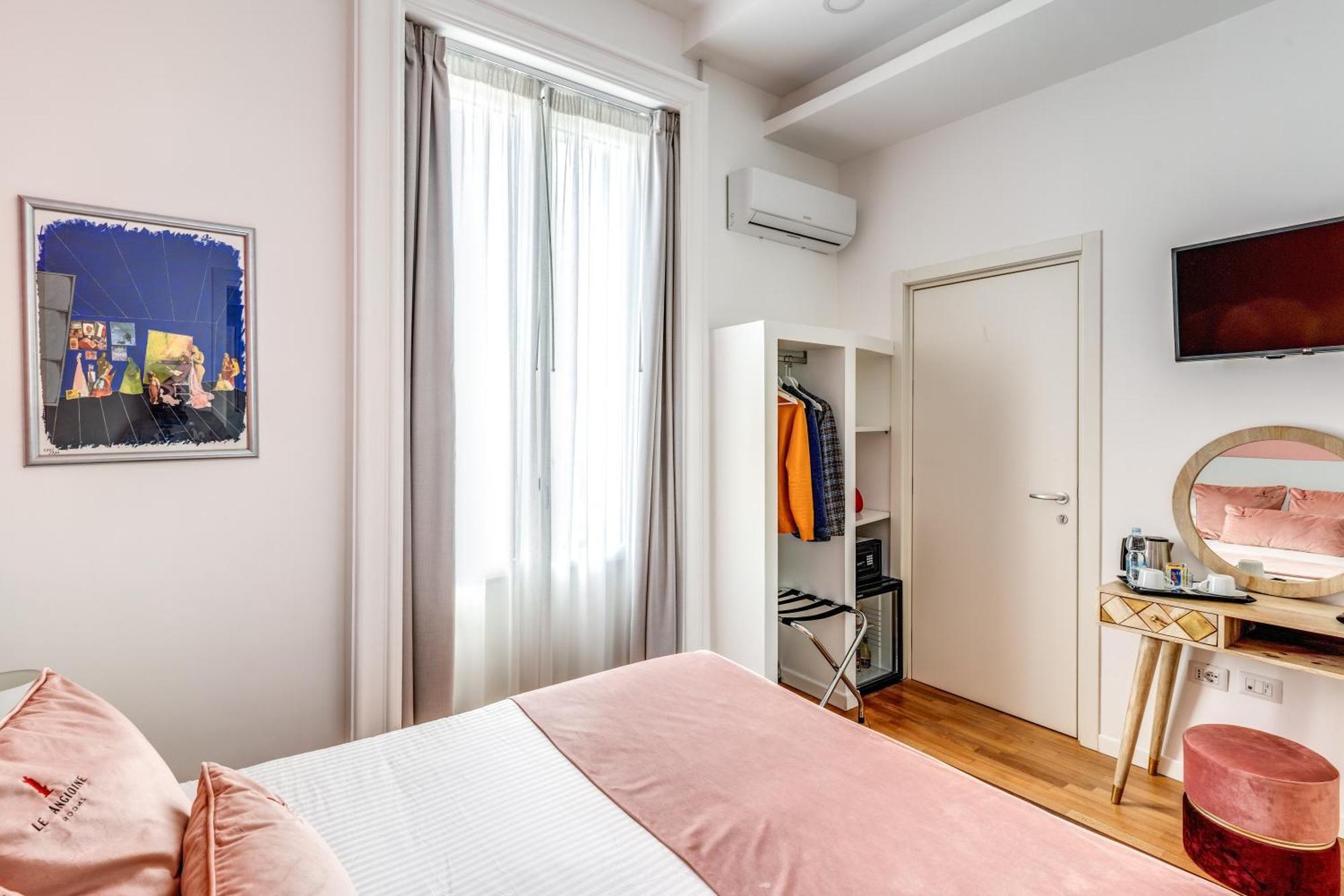 נאפולי Le Angioine Rooms מראה חיצוני תמונה